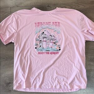 SHEIN Pink Graphic Short Sleeve Tee